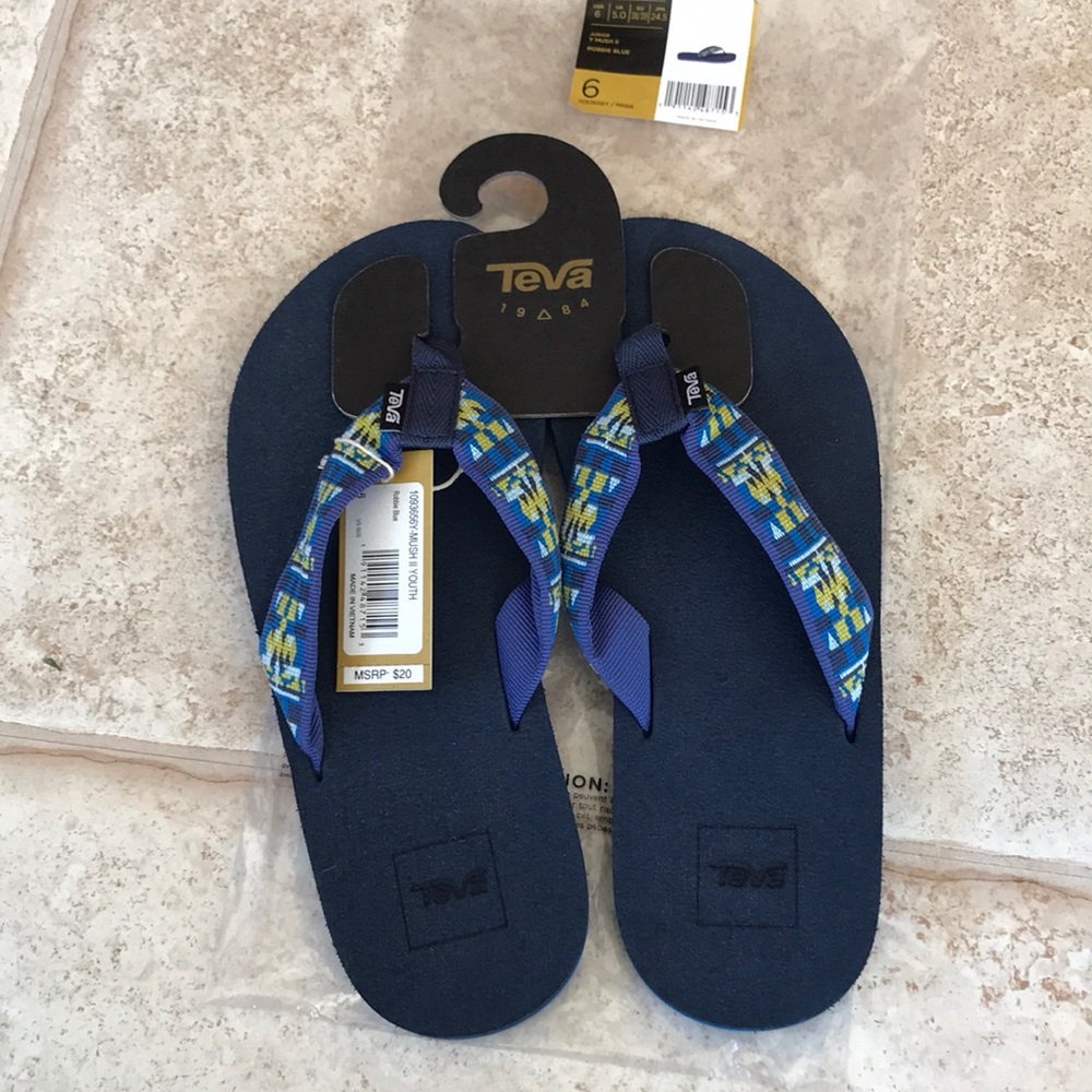 Teva flip flops-have never been worn